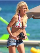 Tara Reid bikini