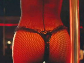 Salma Hayek striptease