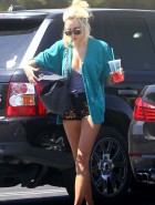 Amanda Bynes boobs