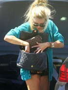 Amanda Bynes boobs