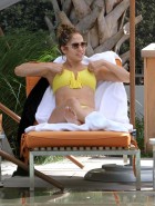 Jennifer Lopez bikini