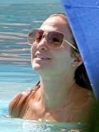 Jennifer Lopez bikini