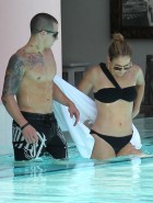 Jennifer Lopez bikini booty