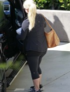 Jessica Simpson cleavy