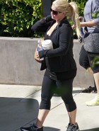 Jessica Simpson cleavy