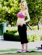 Holly Madison pregnant yoga