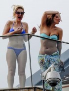 Lady Gaga bikini balcony