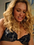 Hayden Panettiere bra