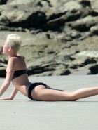 Miley Cyrus bikini