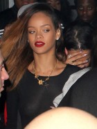 Rihanna voir à travers