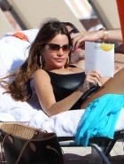 Sofia Vergara swimsuit