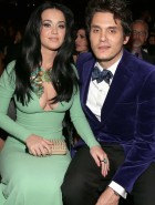 Katy Perry cleavage