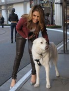 Maria Menounos leather booty