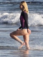 Rosie Huntington-Whiteley booty