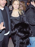 Shakira boobs
