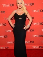 Christina Aguilera busty