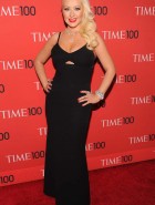 Christina Aguilera busty