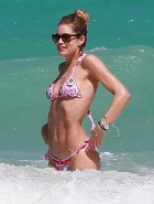 Doutzen Kroes bikini booty
