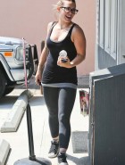 Hilary Duff spandex