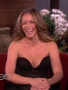 Jennifer Love Hewitt cleavage ellen