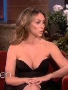 Jennifer Love Hewitt cleavage ellen
