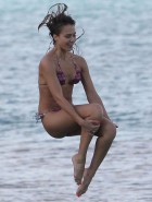 Jessica Alba ass pose