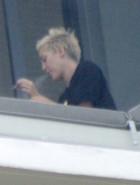 Miley Cyrus joint