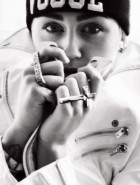 Miley Cyrus v magazine