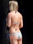 Nikki Leigh bikini