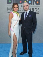 Selena Gomez billboard music awards