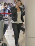 Julianne Hough booty jeans