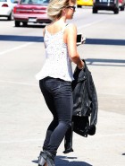 Julianne Hough booty jeans