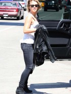 Julianne Hough booty jeans