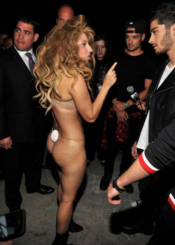 Fuckjng her hard gif Lady gaga nude ass