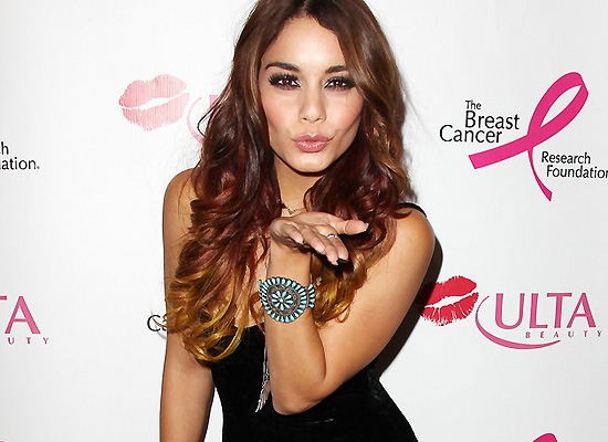 Vanessa Hudgens kiss