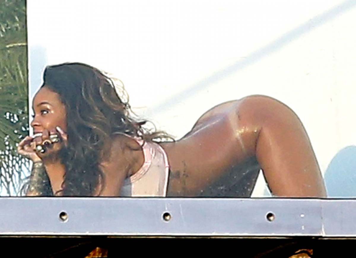 Sorry, that Rihanna big butt naket seems Assured, what Rihanna big butt naket remarkable