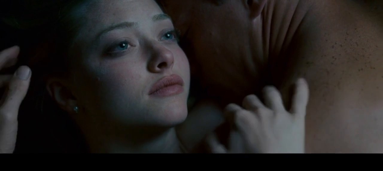 Amanda Seyfried and Channing Tatum, Dear John (2010)