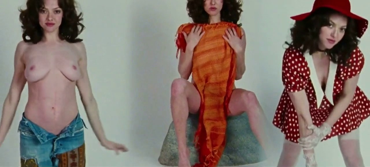 Amanda Seyfried as Linda in the photo session, Lovelace