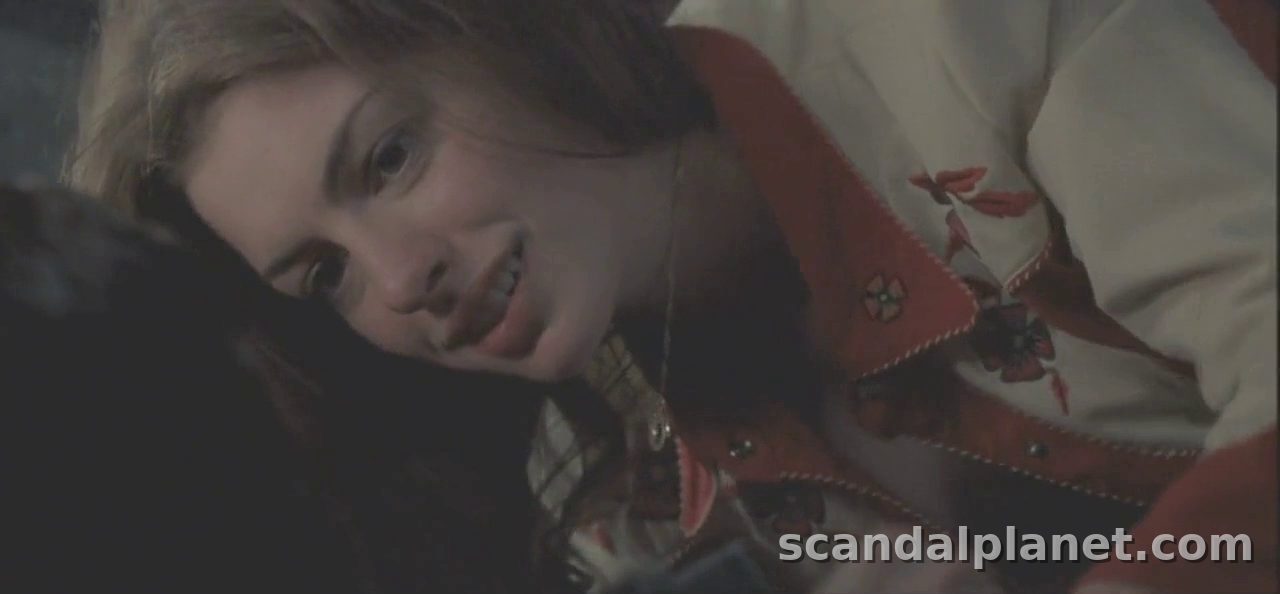 Anne Hathaway as Lureen in her rodeo jacket, Brokeback Mountain (2005)