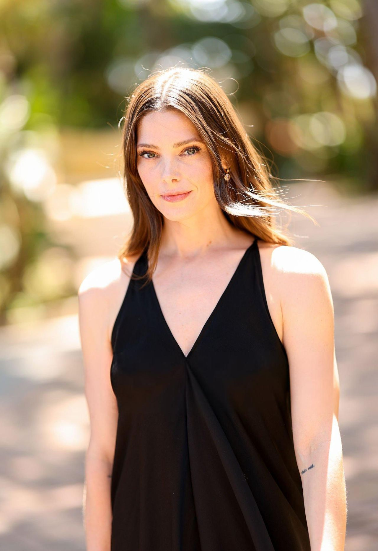 Ashley Greene Gleams at Filming Italy 2025 Photocall