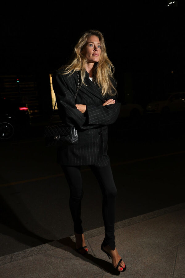 Doutzen Kroes After Milan Fashion Week 2024: Evening Elegance Photos