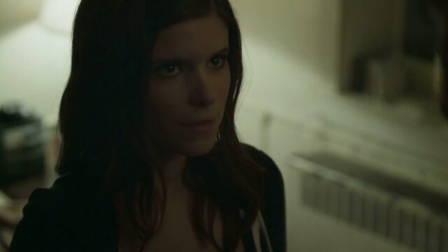 Kate Mara as Zoe Barnes, a Washington reporter, in House of Cards season 1 (2013)