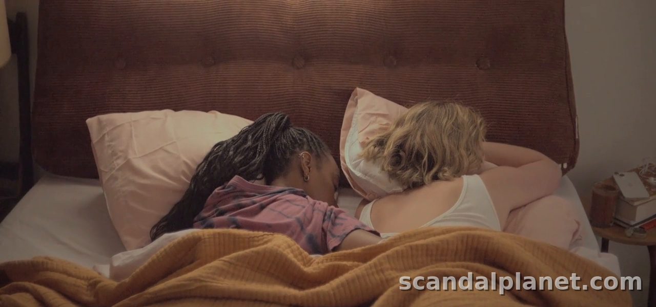 Lili Reinhart and Alyah Chanelle Scott asleep under a yellow blanket, Hal & Harper S1E5
