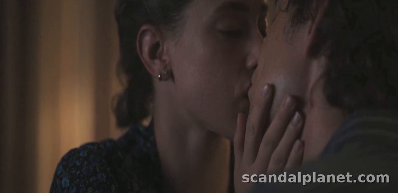 The American Sweatshop Sex Scenes (2025): Lili Reinhart scene preview
