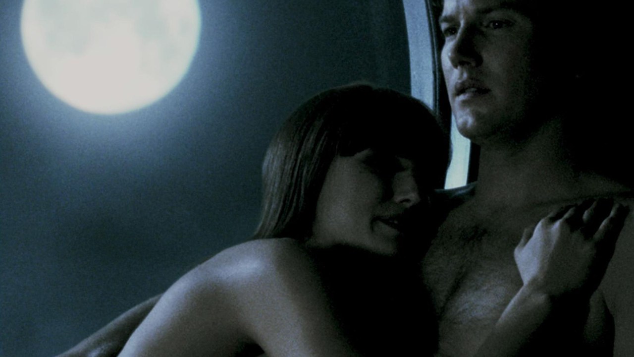 Malin Akerman: Owlship Scene, Watchmen (2009)