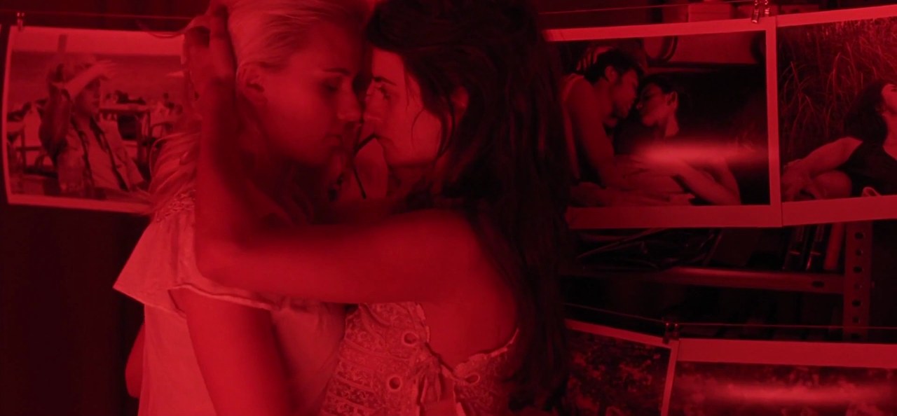 Cristina and María Elena in the darkroom kiss, Vicky Cristina Barcelona