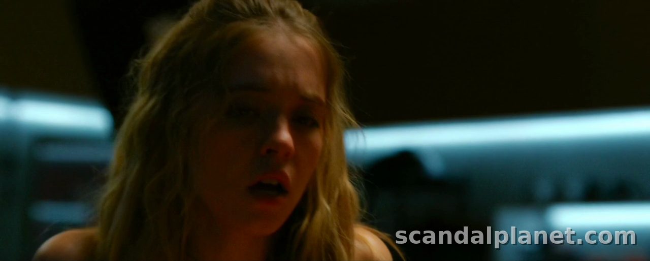 Sydney Sweeney: Photo Shoot & Affair, The Voyeurs (2021)